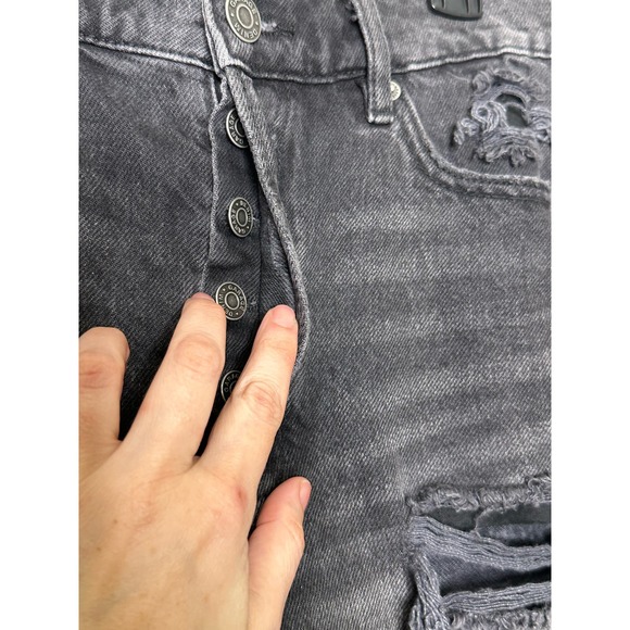 Garage Denim black distressed buttoned fringe shorts size 27 - Picture 6 of 10